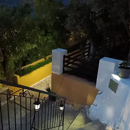 Doukissa's House I -symi - House With Sea View Symi