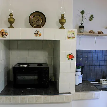 Doukissa's House I -symi - House With Sea View Appartement