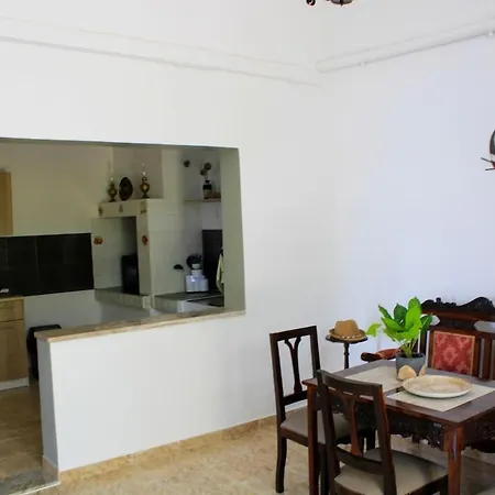 Doukissa's House I -symi - House With Sea View 아파트