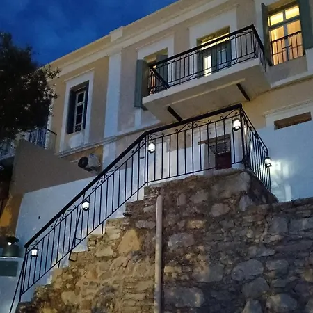 Doukissa's House I -symi - House With Sea View