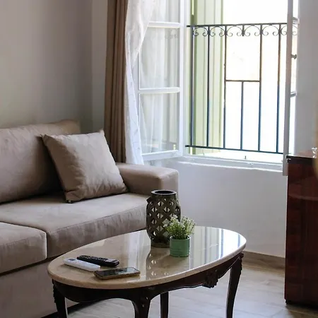 Doukissa's House I -symi - House With Sea View Apartment