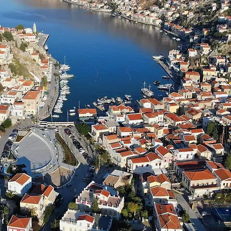 아파트 Doukissa's House I -symi - House With Sea View *
