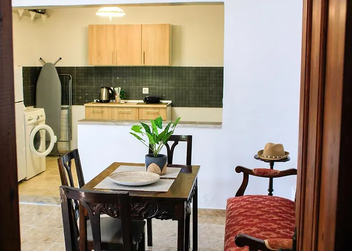 アパート Doukissa's House I -symi - House With Sea View シミ